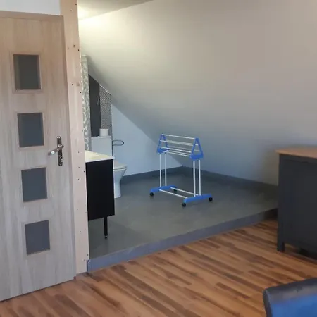 Dom Dla 2-3 Rodzin 3 Lazienki, 5 Pokoi Plus Salon , Nowy Dom Caloroczny 8Km Od Centrum Miasta *